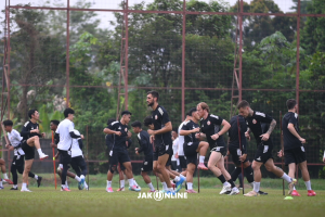 Persija Persis Cowok Habis Ditolak Cewek